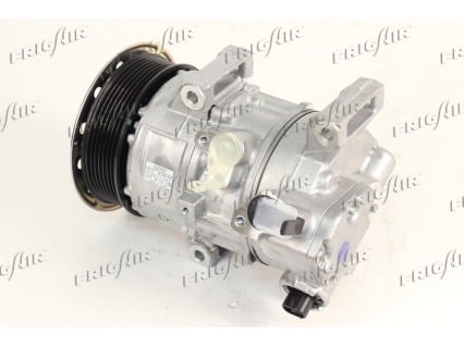 Compresor, Aire Acondicionado Toyota Avensis Sedán · 920.30248