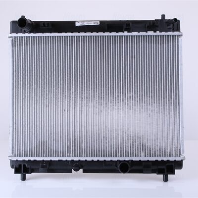 Radiador, Refrigeración Del Motor Toyota Yaris · 64676A